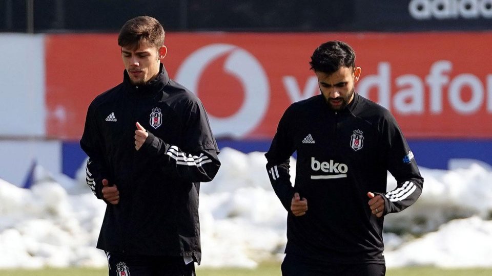 Beşiktaş’ta Ghezzal ve Montero sahaya indi