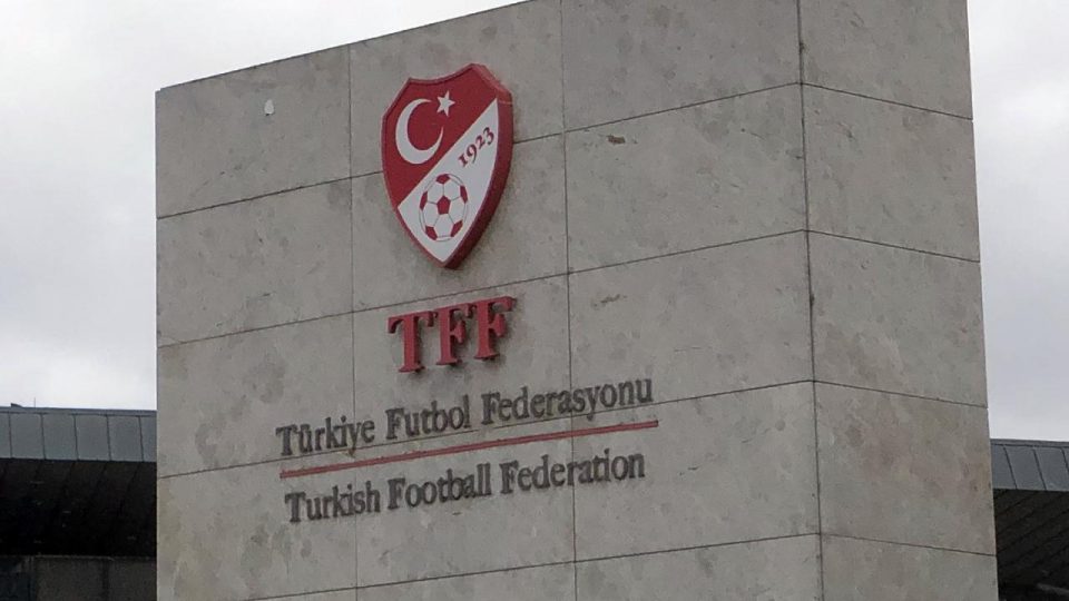 Altay, Samsunspor ve İstanbulspor’a para cezası