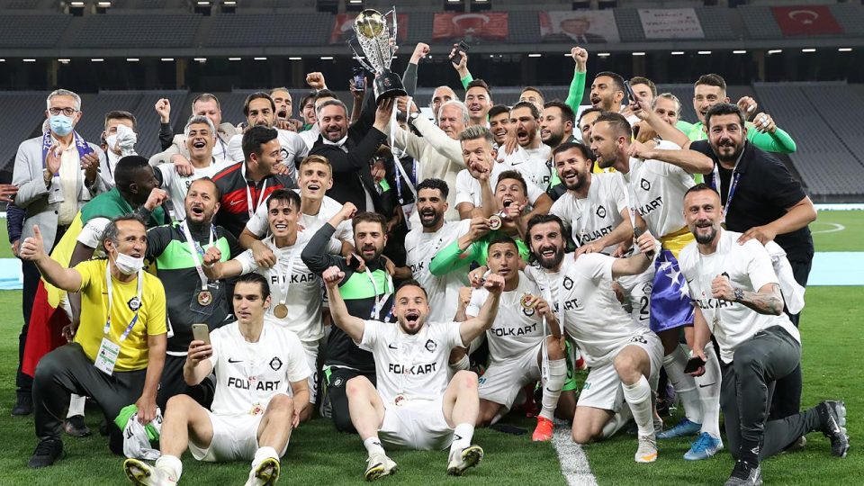 Altay’da tecrübeli kadro başarıyı getirdi