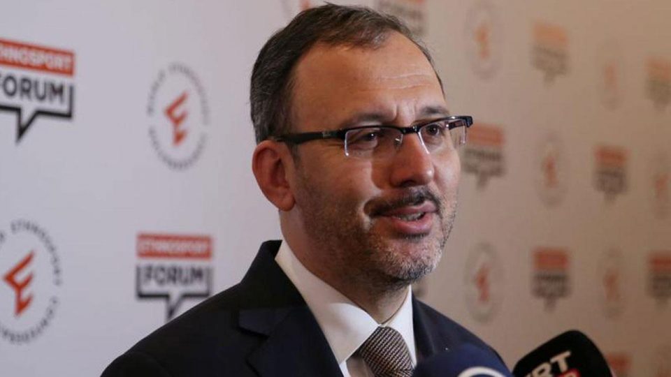 Bakan Kasapoğlu’ndan Şahinbey Ampute Takımı’na tebrik