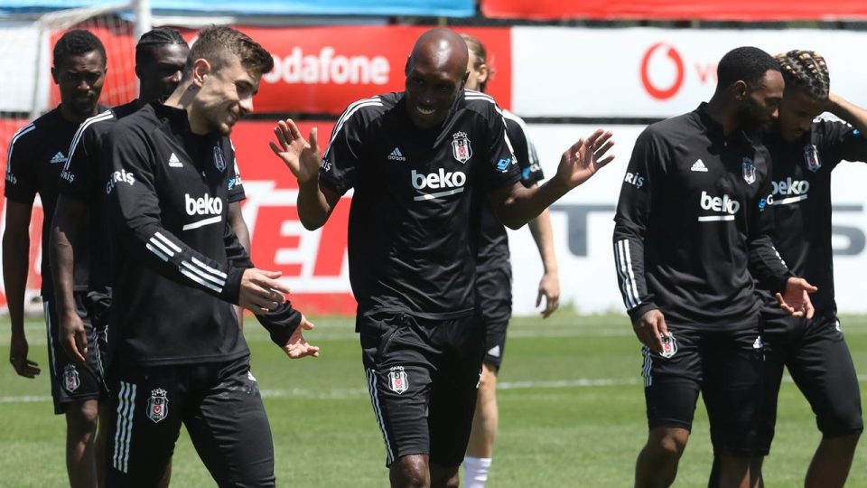 Beşiktaş’ın Göztepe maçı kamp kadrosu belli oldu