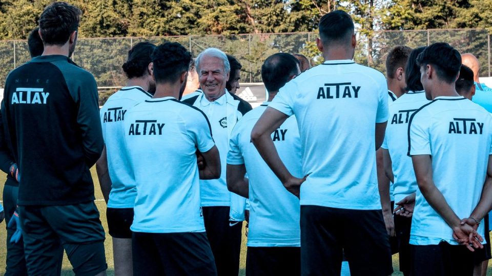 “Büyük Mustafa”nın hedefi Altay’ı Süper Lig’e taşımak