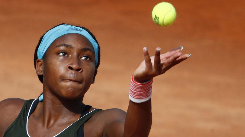 Coco Gauff 17 yaşında ikinci kupasını kaldırdı