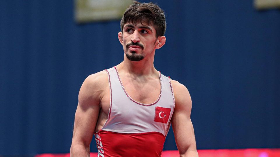Milli sporcu Kadir Kamal finale yükseldi