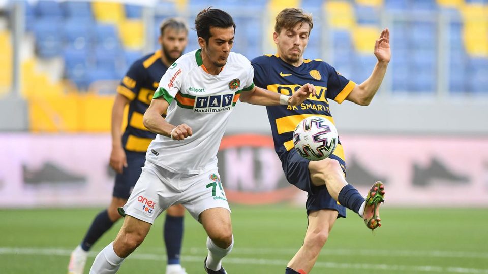 MKE Ankaragücü Alanyaspor’u ağırlıyor