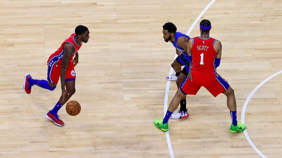 NBA’de 76ers, Doğu Konferansı liderliğini garantiledi