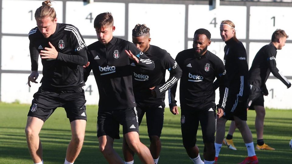 Sergen Yalçın ilk 11’ini belirlemeye çalışıyor