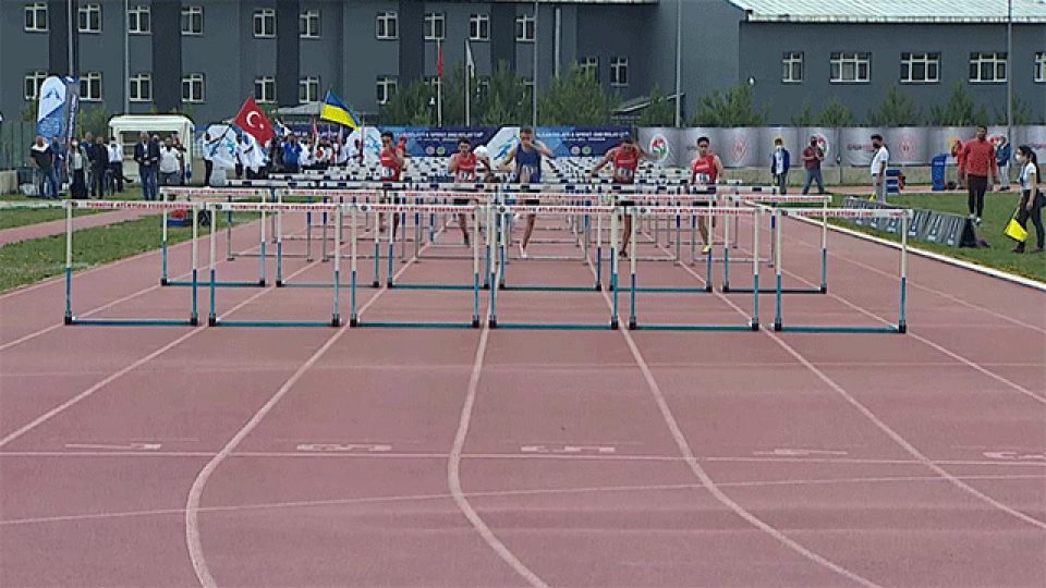 7 ülkeden 90’ın üzerinde atlet katıldı: Milliler ilk sırayı kaptırmadı