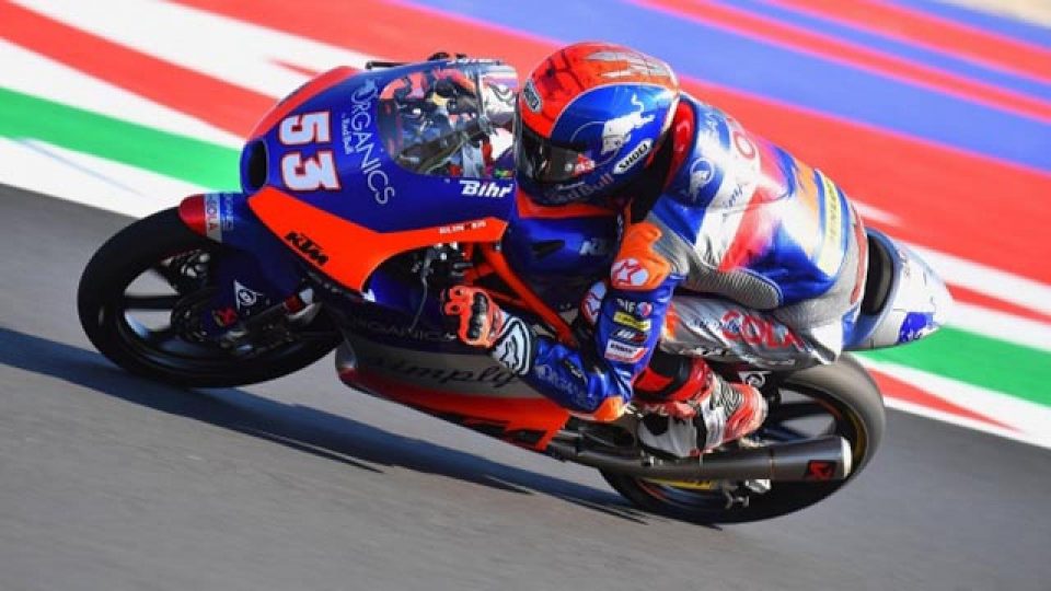 Milli motosikletçi Deniz Öncü İspanya’da piste çıkacak
